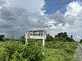 อดีตสถานีรถไฟกำแพงแสน ตำบลห้วยหมอนทอง อำเภอกำแพงแสน จังหวัดนครปฐม เปิดเป็นสถานีทางสะดวกในวันที่ 16 มิถุนายน พ.ศ. 2506 และยุบลงเป็นที่หยุดรถเมื่อวันที่ 26 พฤศจิกายน พ.ศ. 2519 ปัจจุบันไม่มีขบวนรถไฟจอดแล้ว