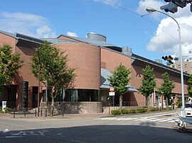 金沢市立泉野図書館