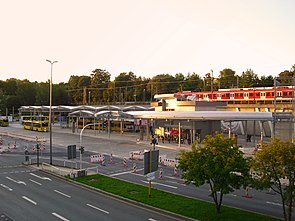 Bahnhof Essen-Steele mit Verkehrsplatz