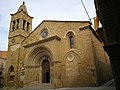 Torre y portada de acceso principal. Santa María de Agramunt, Lérida.