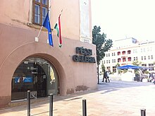 Pecsi Galeria.JPG