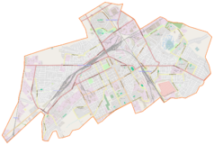 Mapa konturowa Baranowicz, w centrum znajduje się punkt z opisem „Parafia Podwyższenia Krzyża Świętego w Baranowiczach”