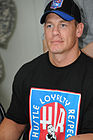 John Cena, vainqueur en 2008 et 2013.