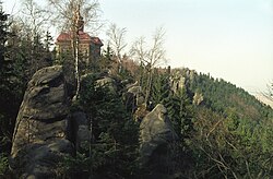 Broumovské stěny, barokní kamenná kaple Hvězda