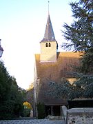 L'entrée de l'église Saint-Sauveur.