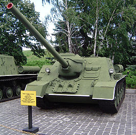 Een SU-100 in Kiev