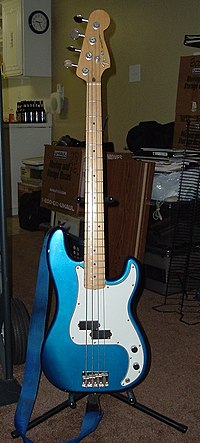 Fender Precision Bass