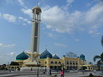 Masjid Agung Al-Karomah