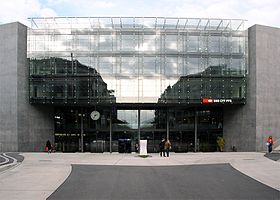 Glasfront (2004)