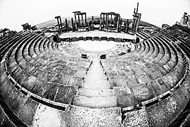 Théâtre de Dougga