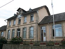 Saint-Germain-Beaupré (mairie) 1.jpg