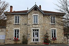 Mairie Condeissiat 4.jpg