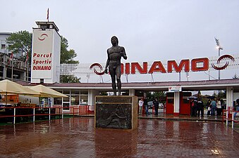 Statue of Ivan Patzaichin at the entrance