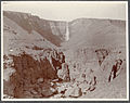 Hengifoss um 1900.