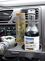 Marihuana Pfeifal im Auto