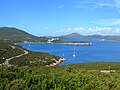 Vista del petit golf de Pischina Salida, proper al Cap de la Caça