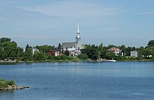 Eglise Saint-Joseph-de-Chambly.jpg