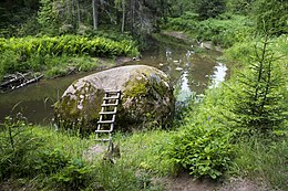 Spuņņakmens Viesatas dabas takās