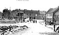 Le bourg de Meslan vers 1925 (carte postale).