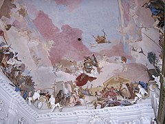 El fresco de Tiépolo sobre la escalera monumental de la Residenz de Wurzburgo es considerado en algunas fuentes como el mayor del mundo,[21]​ aunque otras fuentes atribuye tal condición a otras obras, considerando otras particularidades (Capilla Sixtina del Vaticano,[22]​ Asamkirche[23]​ de Múnich,[24]​ catedral de Ulm,[25]​ Santos Juanes de Valencia[26]​).