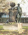 Grabdenkmal für Ludwig Hölty auf dem St.-Nikolai-Friedhof (1902)