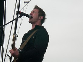 Выступление Secondhand Serenade на фестивале Bamboozle в 2007 году