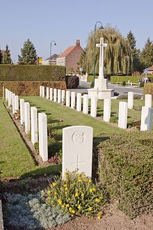 Bois-Grenier Communal Cemetery.JPG