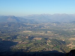 Le Trièves vu depuis le Jocou au sud-ouest en direction de la Mure et du massif du Taillefer.