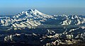 Mont Elbrouz et ses deux sommets, point culminant du Caucase.