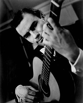 Julian Bream in 1964