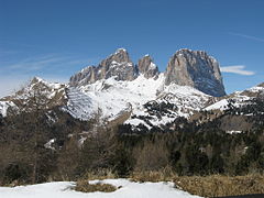 Vista del Sassolungo en el Passo Pordoi