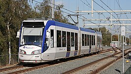 {Een RegioCitadis 4049 van RandstadRail bij Seghwaert, 23 oktober 2008.