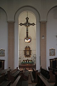 Blick in die historische Seitenkapelle