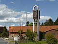 Glockenturm und Maibaum