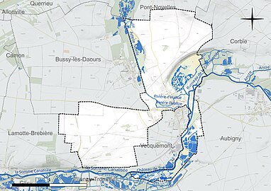 Carte en couleur présentant le réseau hydrographique de la commune