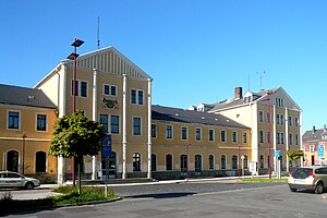 Empfangsgebäude, Straßenseite (2008)