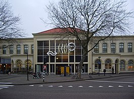 Het stationsgebouw