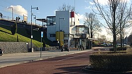 Zaltbommel, stationsgebouw