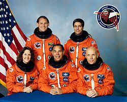 v. l. n. r. Kathryn Thornton, Manley Carter, Frederick Gregory, John Blaha, Story Musgrave