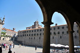 Place de la Quintana.