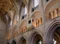 Romaani Malmesbury Abbey trifoorium. Lisaks trifooriumikäigule on siin ka käik valgmikuakende jalamil.