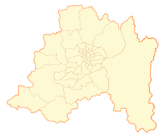 Mapa konturowa Regionu Metropolitalnego, w centrum znajduje się punkt z opisem „San Bernardo”