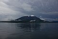 Sakurajima fra en færge i Kagoshima-bugten, 2019-07-01