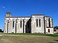 L'église Saint-Martin, vue latérale (août 2010)