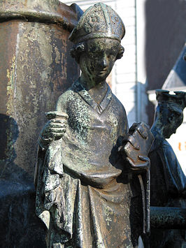 Domitianus op de fontein Li Bassinia in Hoei