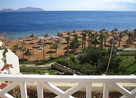 Pemandangan Laut Merah dan Pulau Tiran dari Hotel Sheraton Sharm.