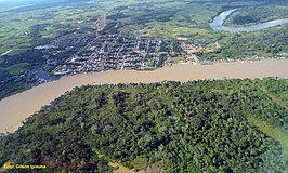 Ipixuna en de rivier Juruá van boven