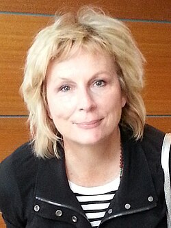 Jennifer Saunders april 2014