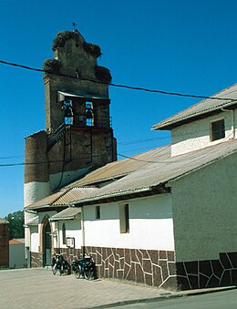 Villadangos del Paramo-02-Kirche-2001-gje.jpg