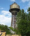 Una altra vista de la torre d'aigua a Mikolaiv, construïda per l'enginyer i arquitecte Volodýmyr o Vladímir Xúkhov